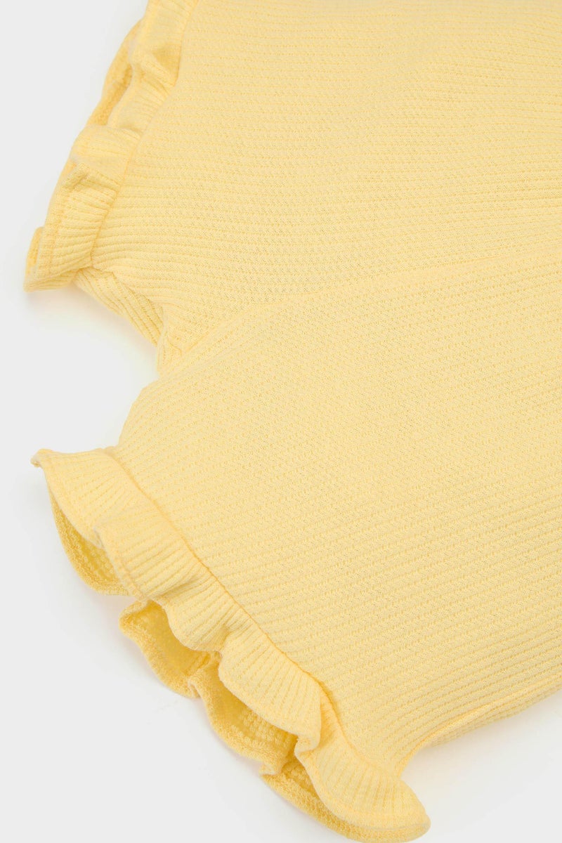 DeFacto Yellow BabyGirl Baby Girl Regular Fit Waffle Shorts Casual - Image 4